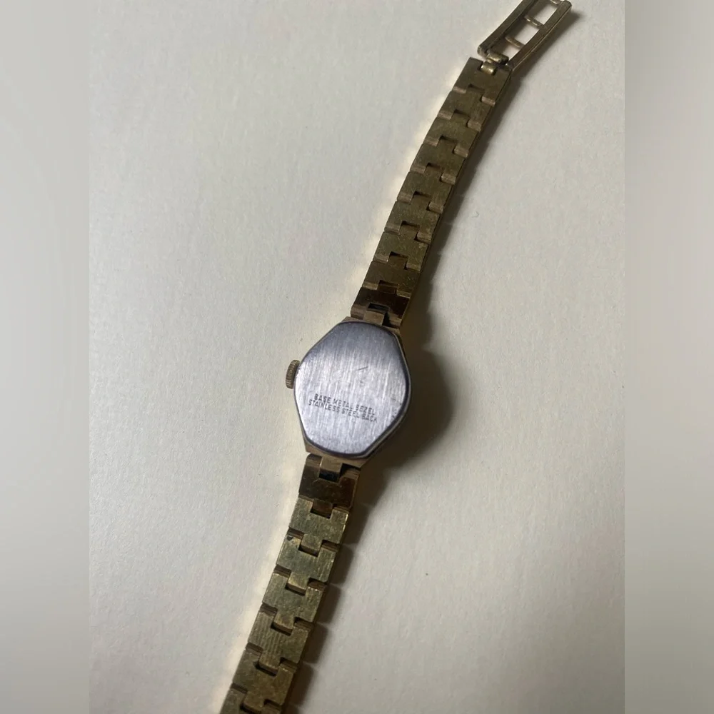 Gold Tone Benrus Women's Bracelet Watch Vintage Works